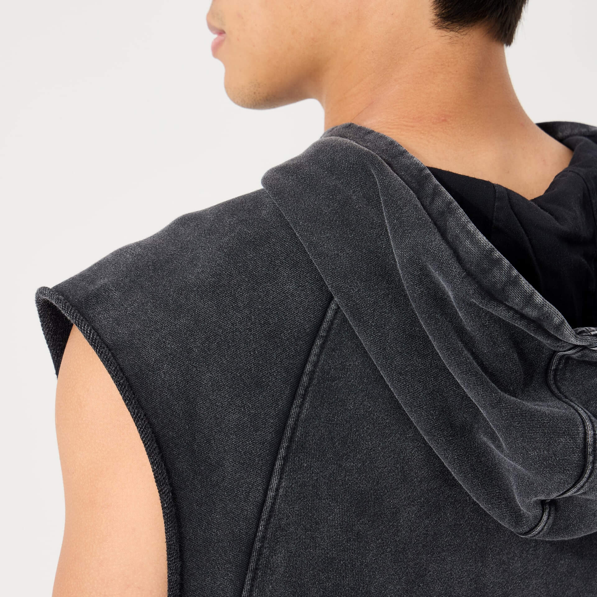 Kagero Sleeveless Hoodie