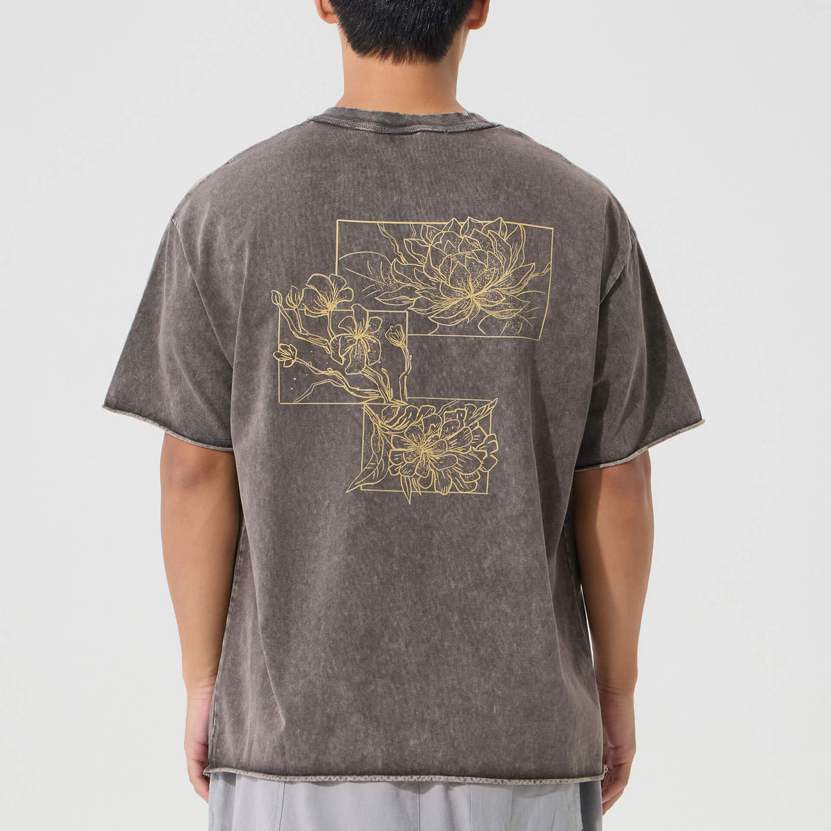 Saku T-Shirt
