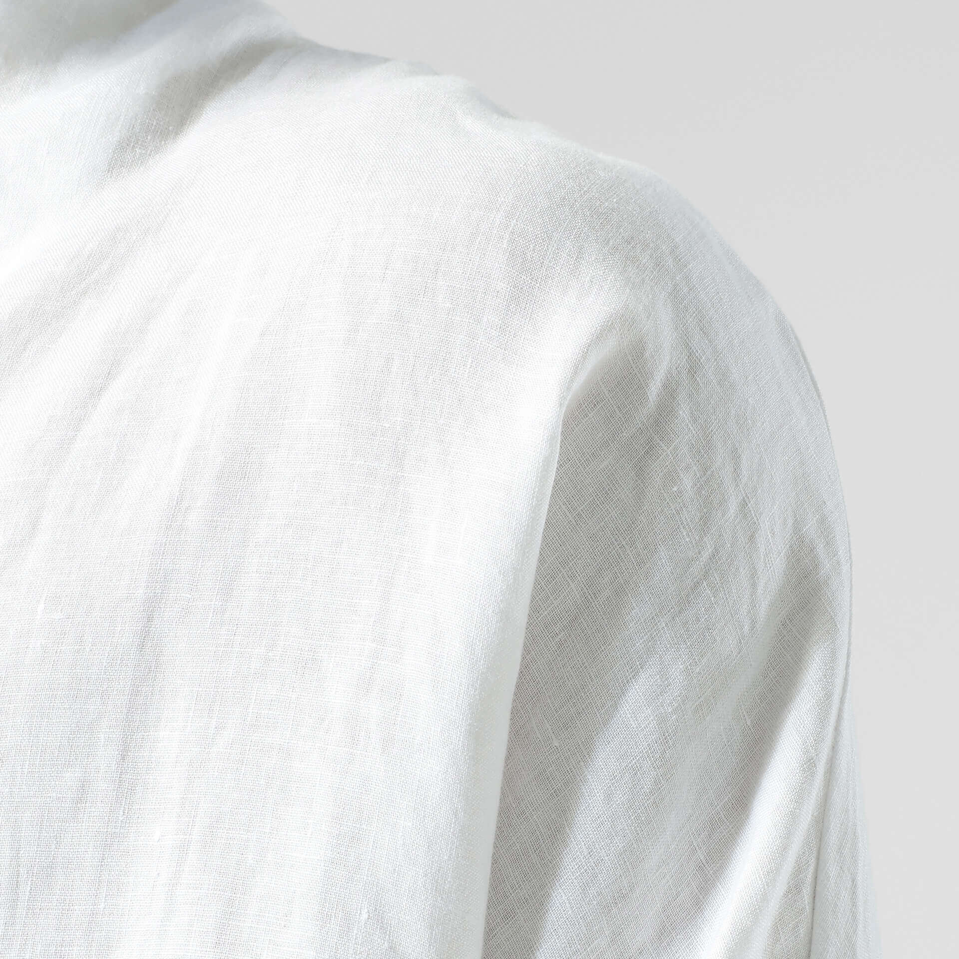 Shinu Drop V Shirt 2.0 - 100% Linen