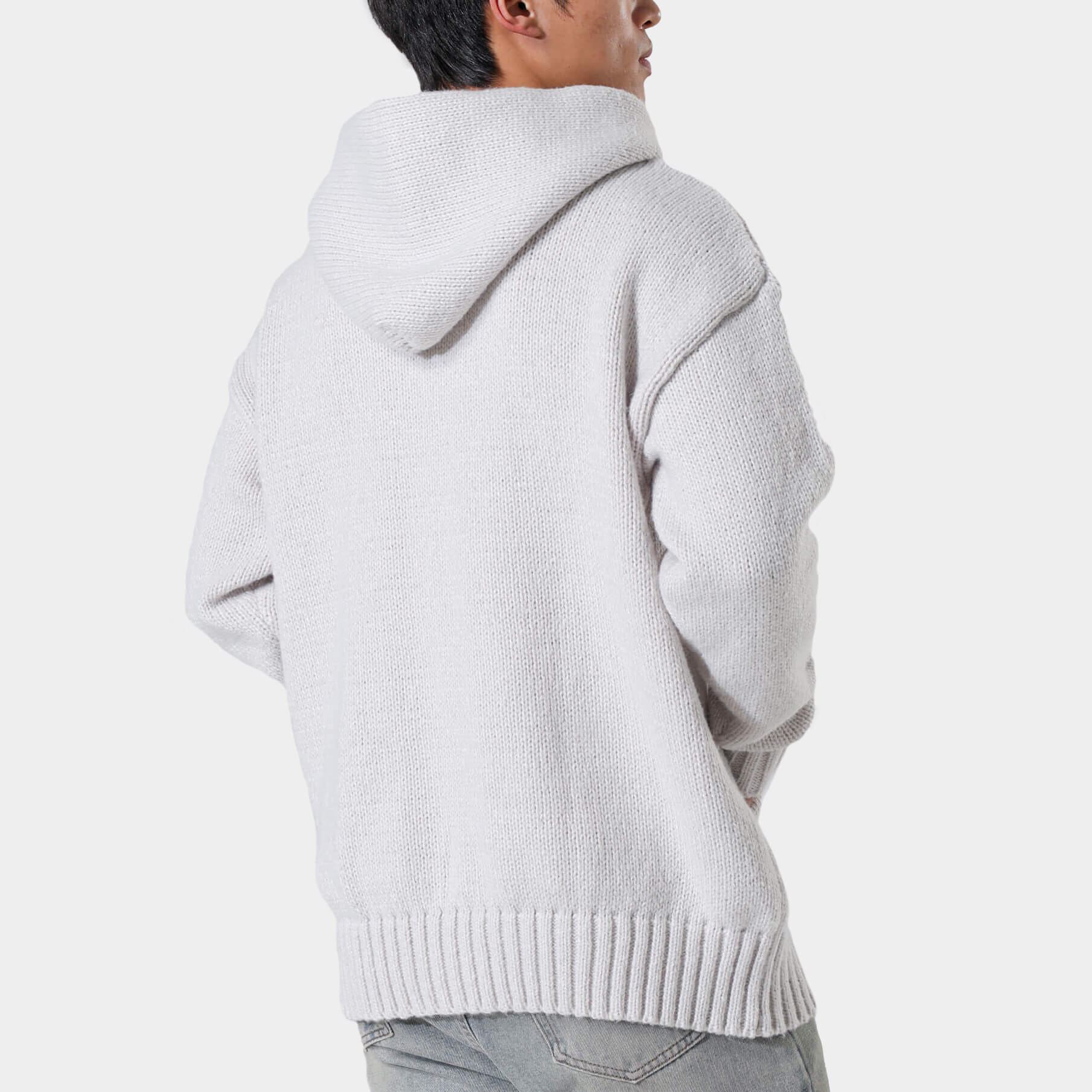 Sofuto Sweater