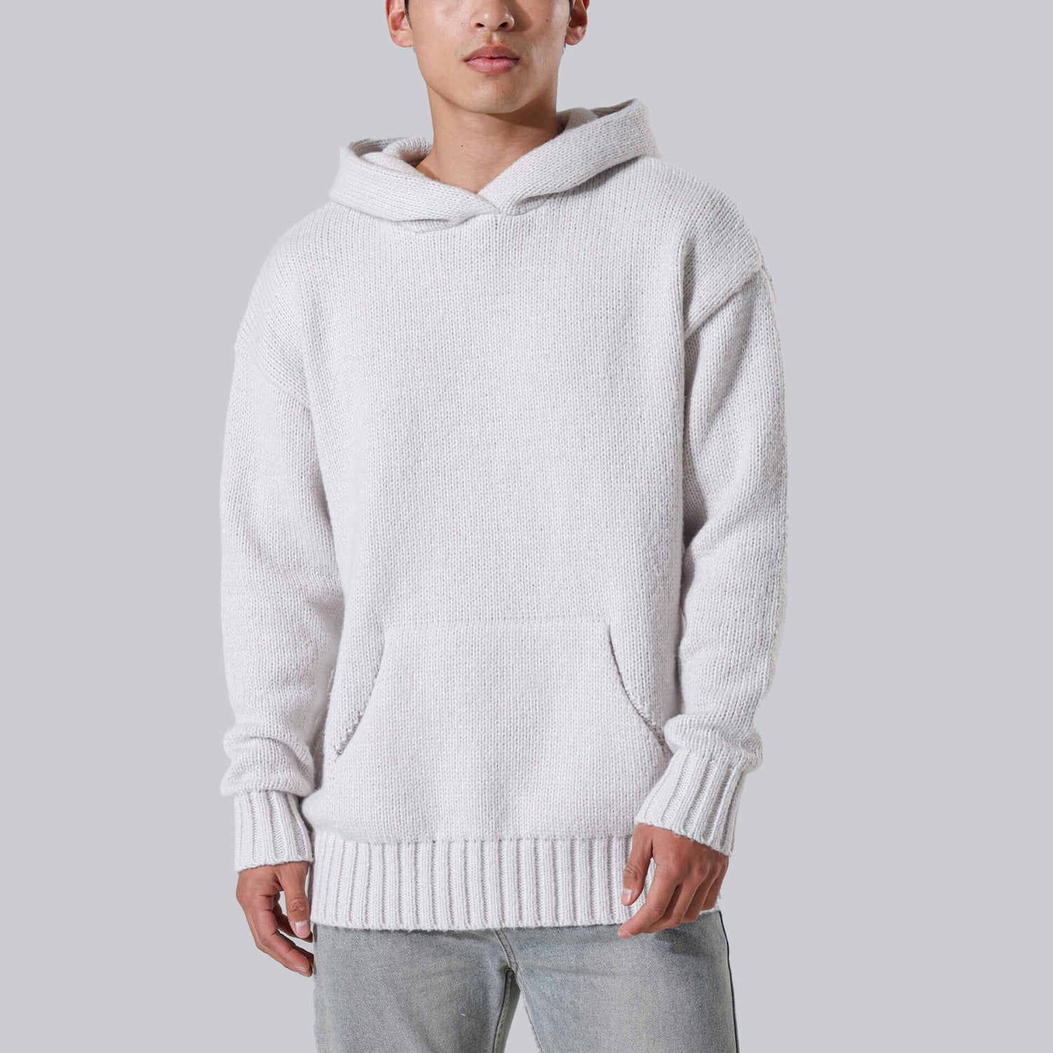 Sofuto Sweater