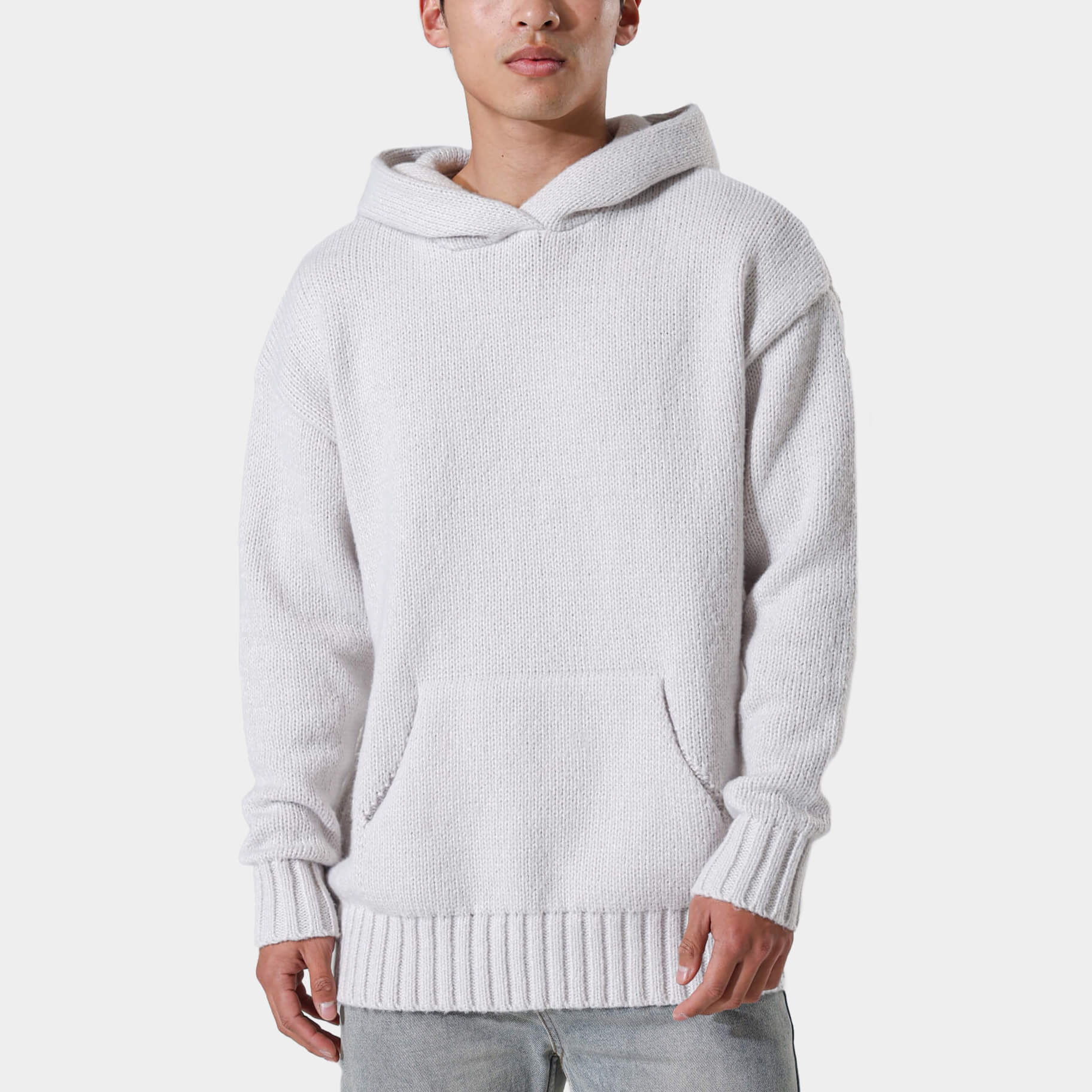 Sofuto Sweater