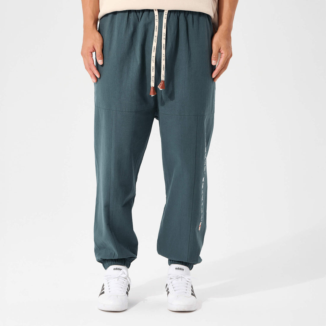 Kurahan Pants