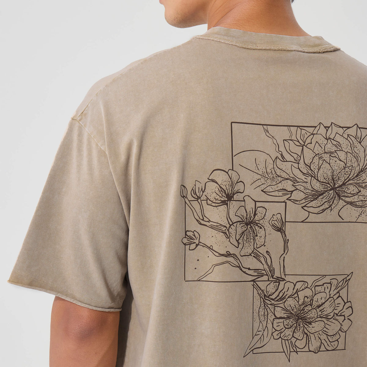 Saku T-Shirt