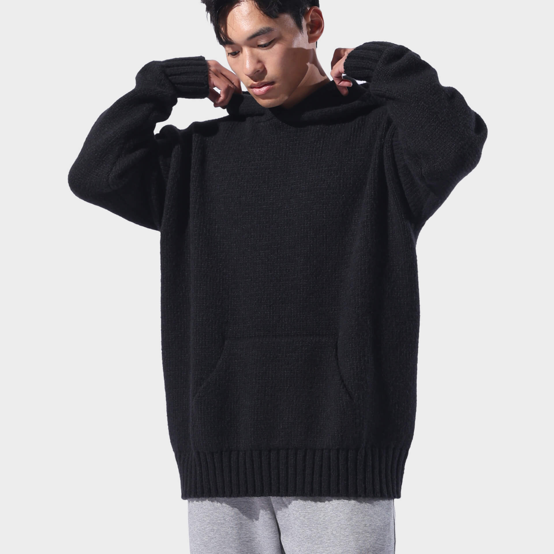 Sofuto Sweater